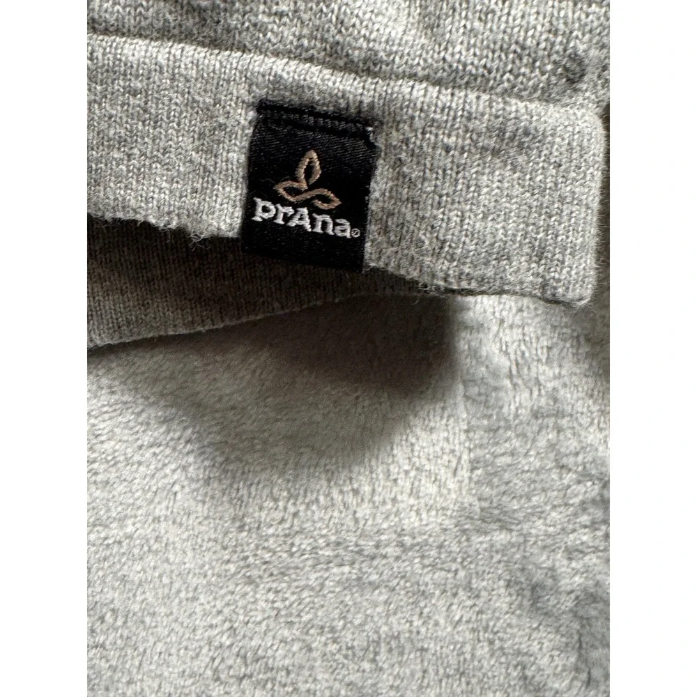 Prana Gray sweater Long‎ Sleeve waffle color block men's Medium Organic Cotton